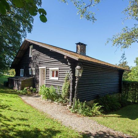Open Wooden Chalet Built Against A Hill Francorchamps Exterior photo