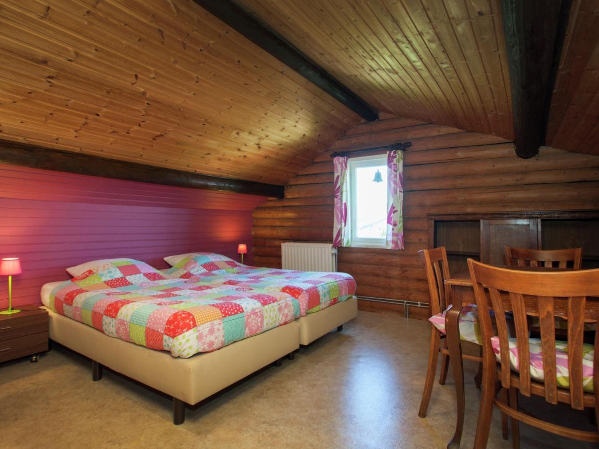 Open Wooden Chalet Built Against A Hill Francorchamps Exterior photo